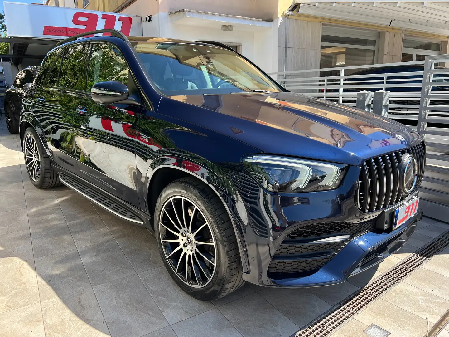 Mercedes-Benz GLE 350 de phev Premium Plus Amg 4matic Tetto Tagliandata Blauw - 2