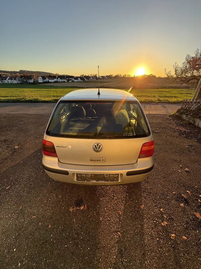 Volkswagen Golf 1.4 Edition - 2