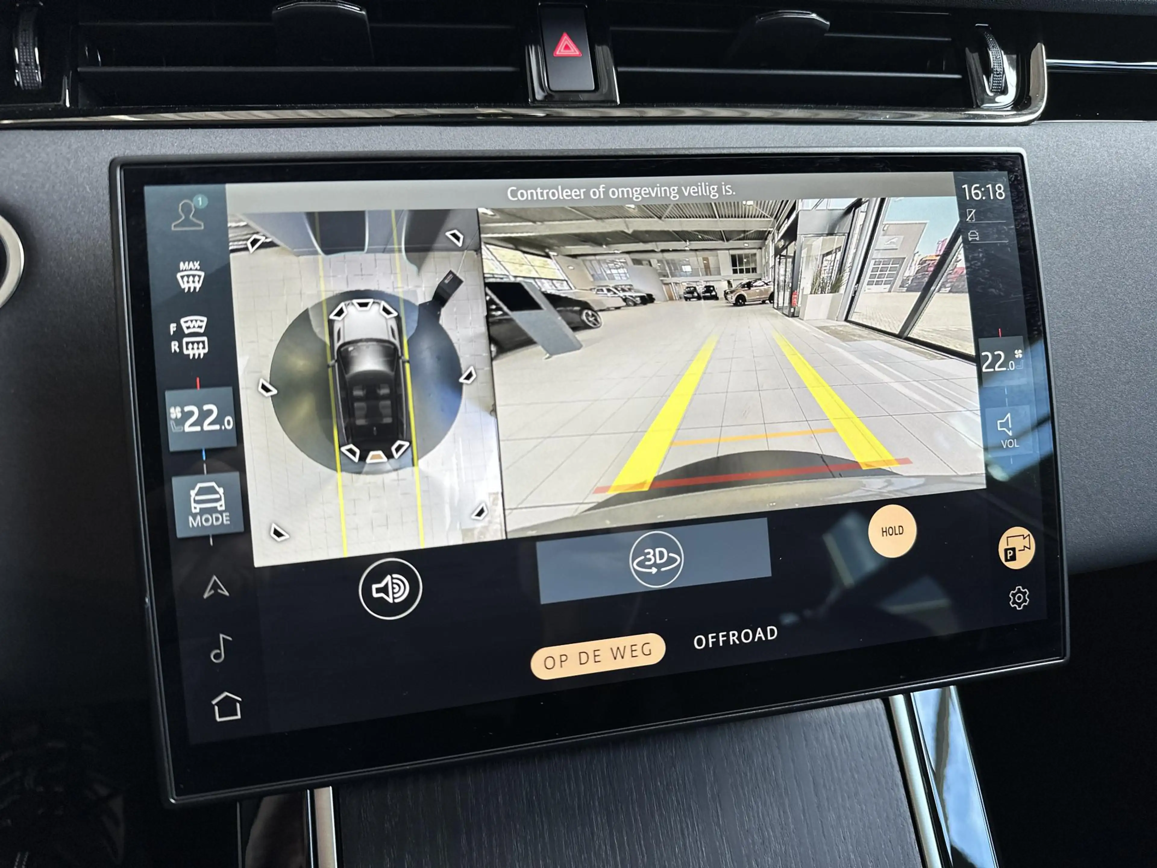 Land Rover Range Rover Evoque P270e Dynamic SE | Panoramadak | Cold Climate Pack — photo 21