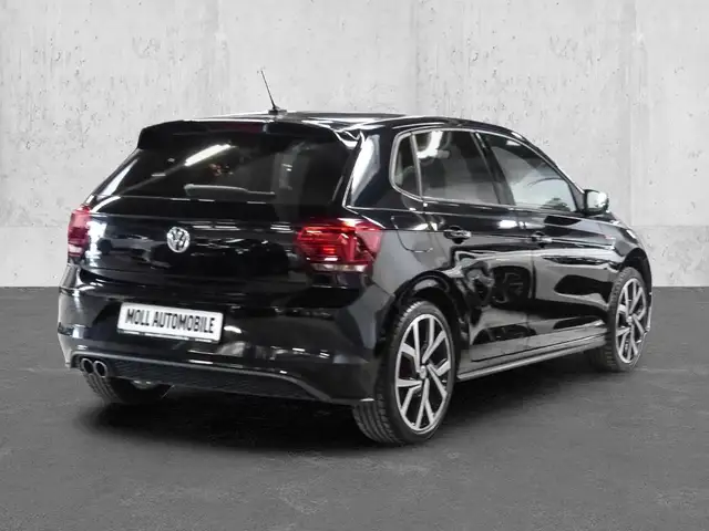 Volkswagen Polo view 2
