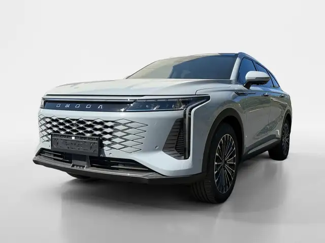 Omoda 9 view 2