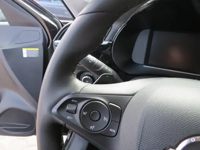 Opel Corsa view 23