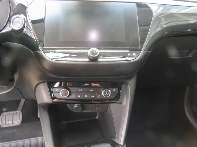 Opel Corsa view 24