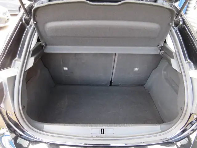 Opel Corsa view 10