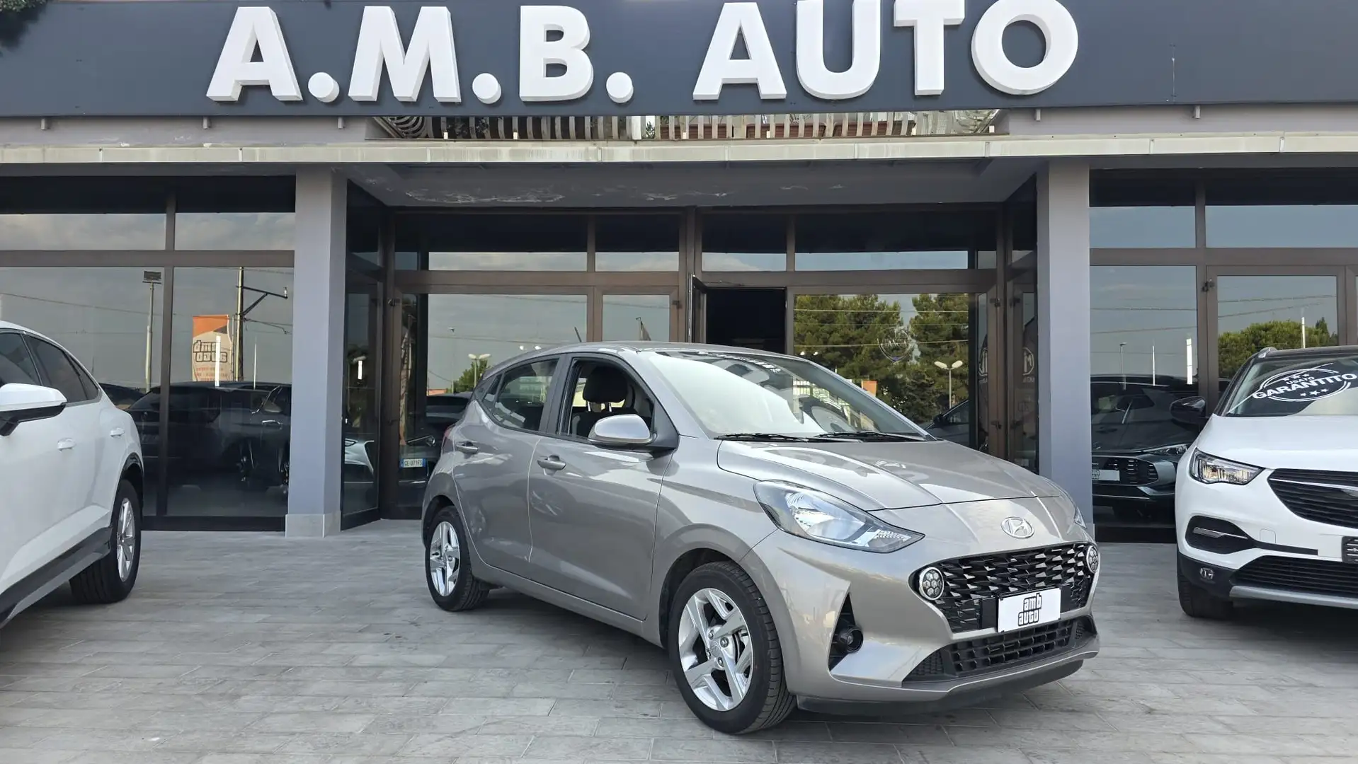 Hyundai i10 i10 1.0 mpi Tech Connect Pack Grigio - 1