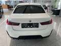 BMW 320 i M Sport Weiß - thumbnail 4
