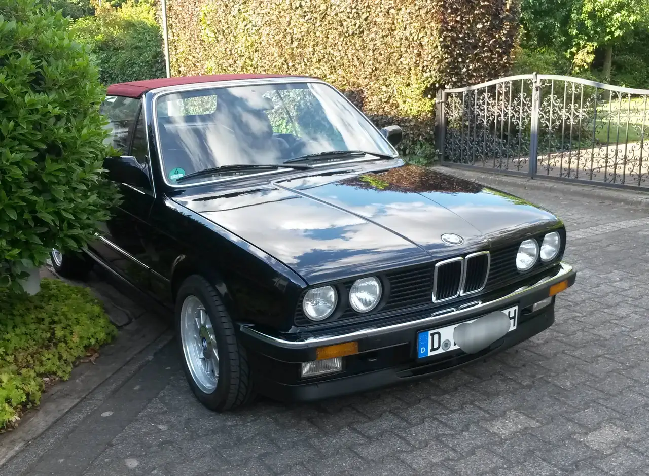 BMW 325 E 30, 325 i Cabrio, foto 2