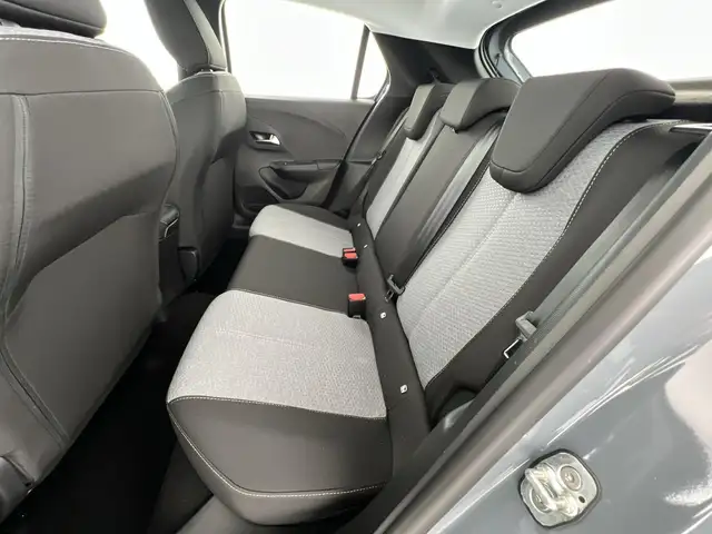 Opel Corsa view 9