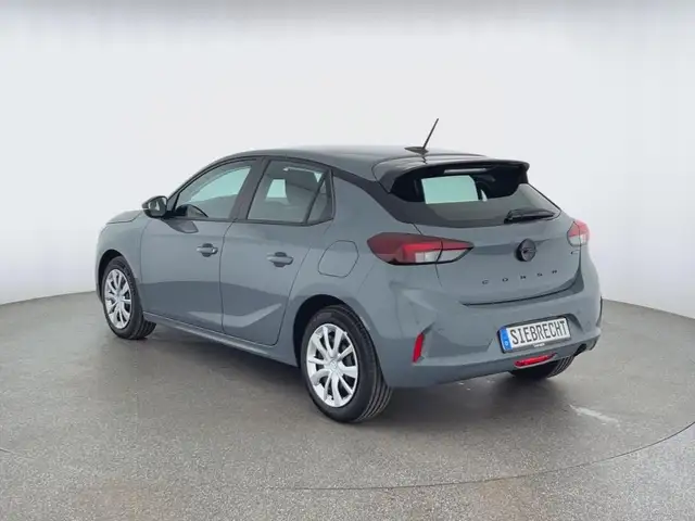 Opel Corsa view 4