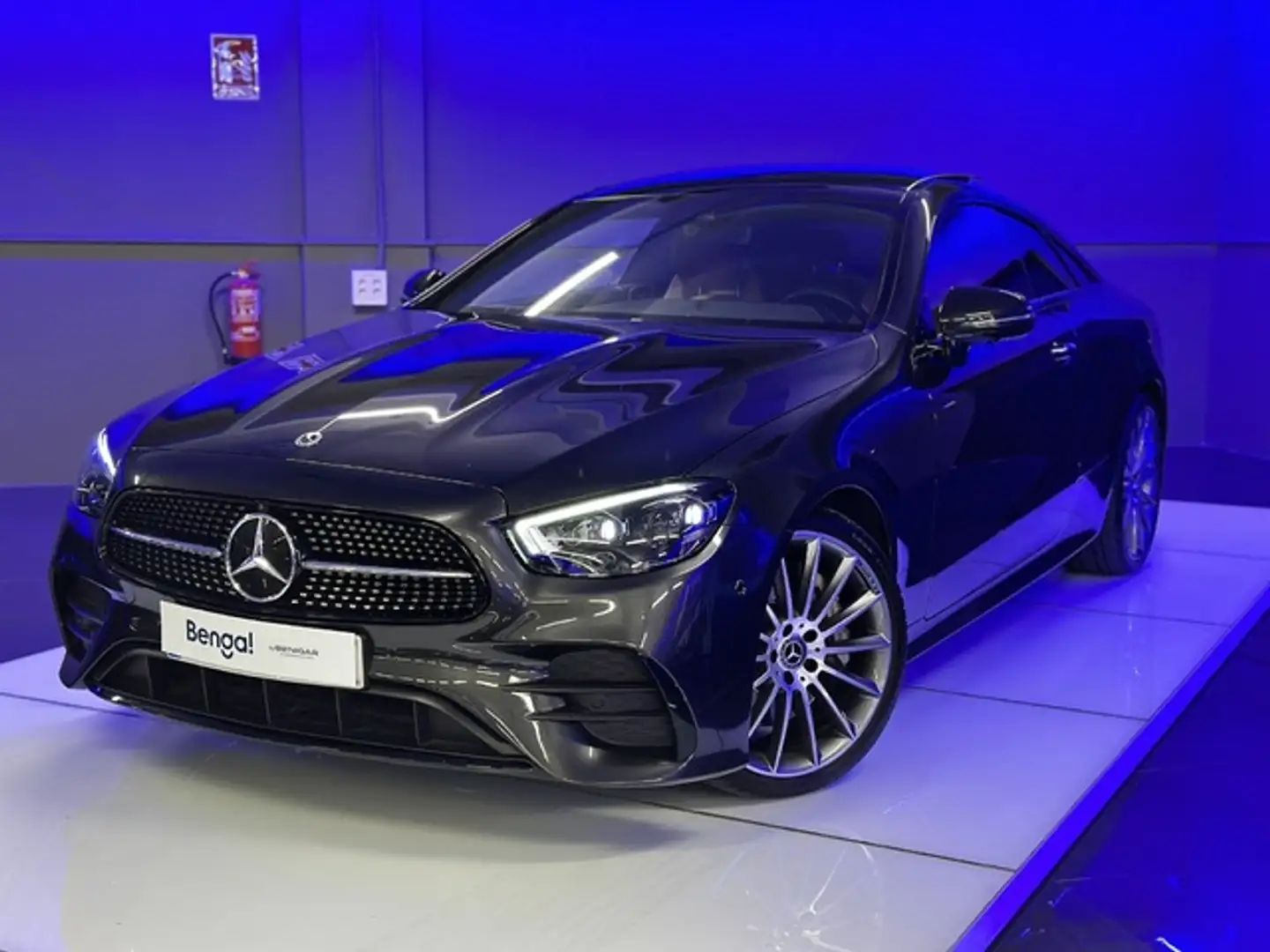 Mercedes-Benz E 350 Coupé 9G-Tronic Gris - 2