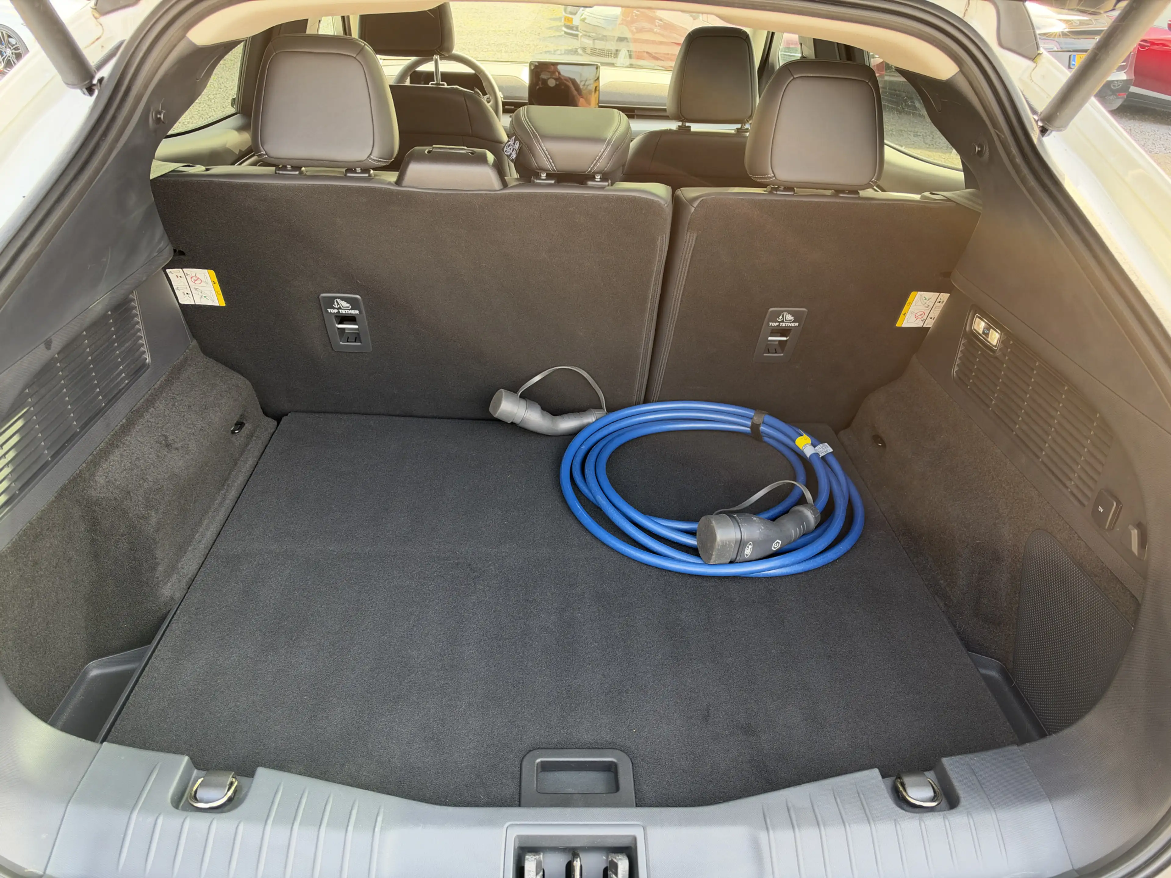 Ford Mustang Mach-E Extended RWD 98 kWh Panoramadak / Technology Pack+ — photo 4