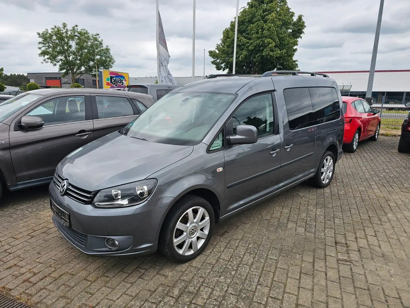 Volkswagen Caddy Kombi Maxi Comfortline+DSG+Stdhz+AHK+PDC Gri - 1
