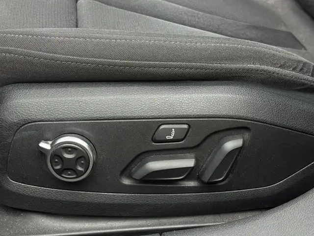 Audi A4 view 30
