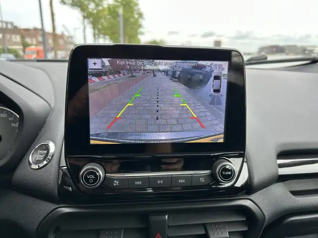 Ford Ecosport view 9