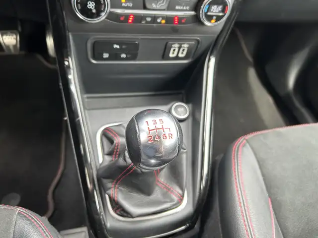 Ford Ecosport view 12
