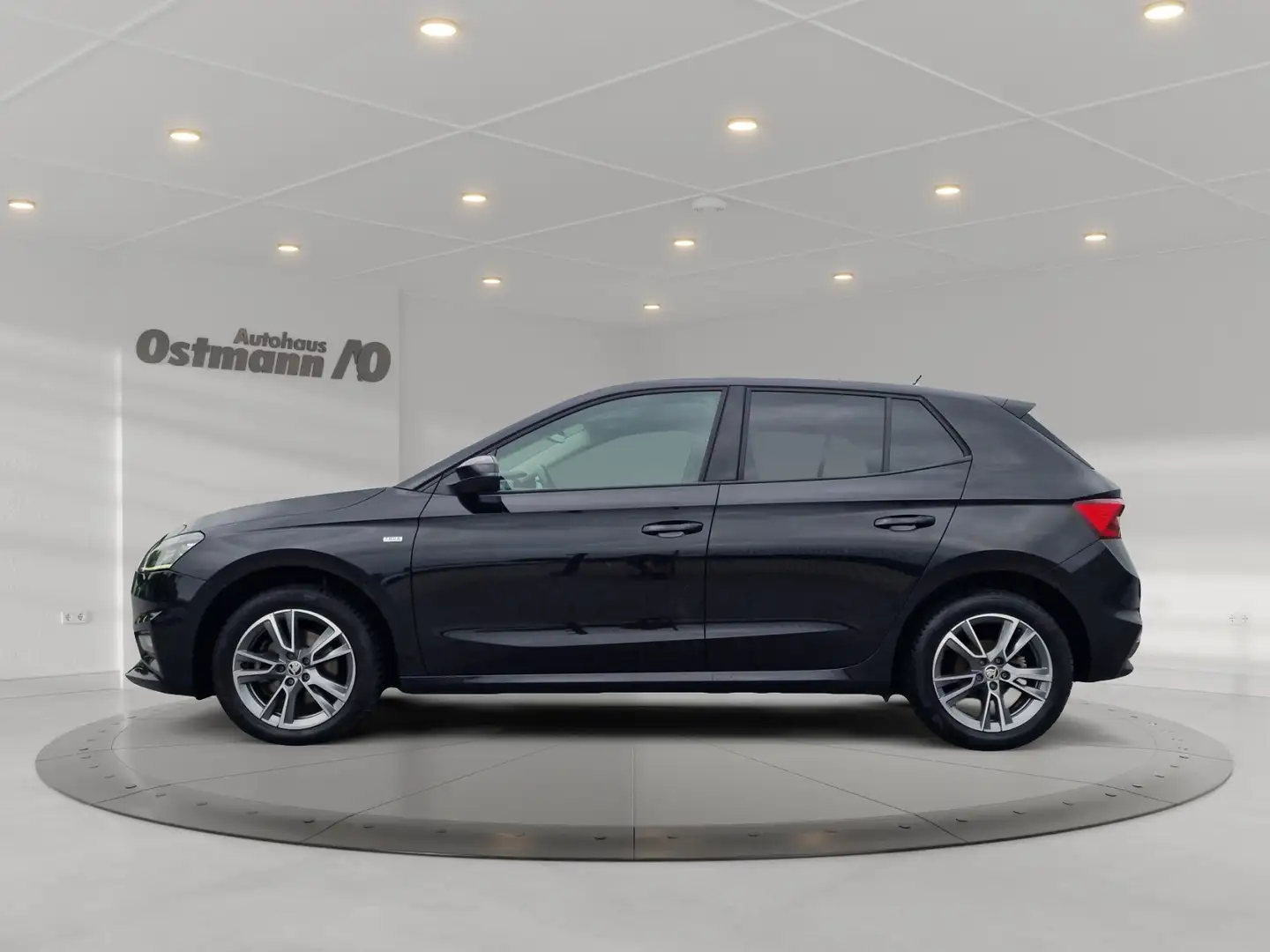 Skoda Fabia 1.5 TSI Tour RFK ACC KeyLess SHZ Schwarz - 2