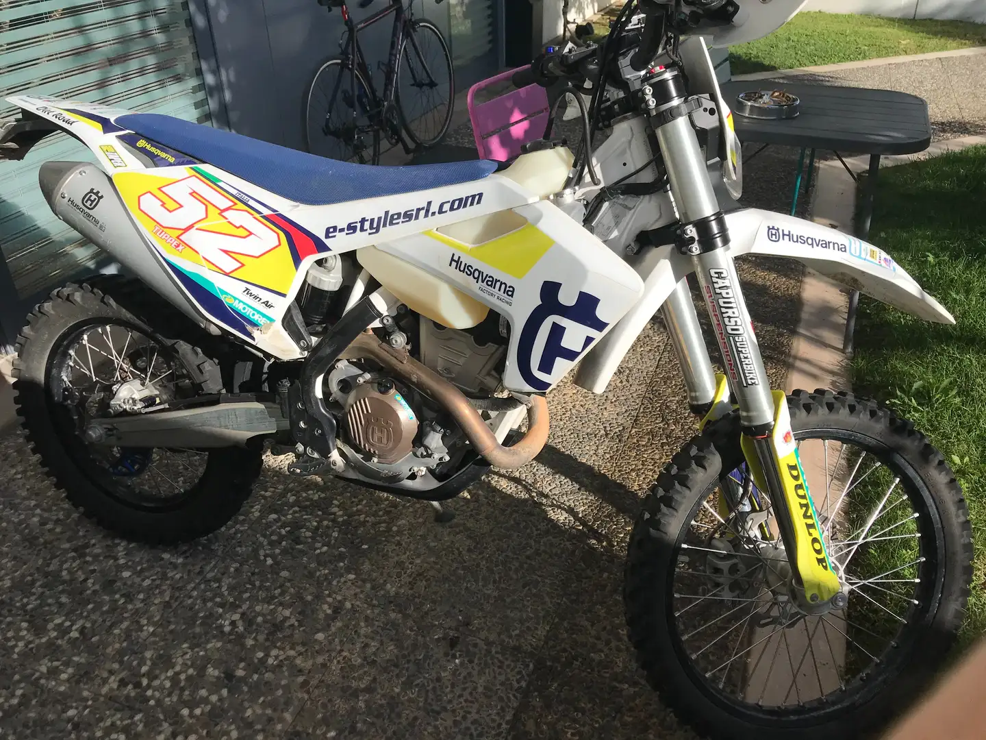 Husqvarna FE 350 Modrá - 2