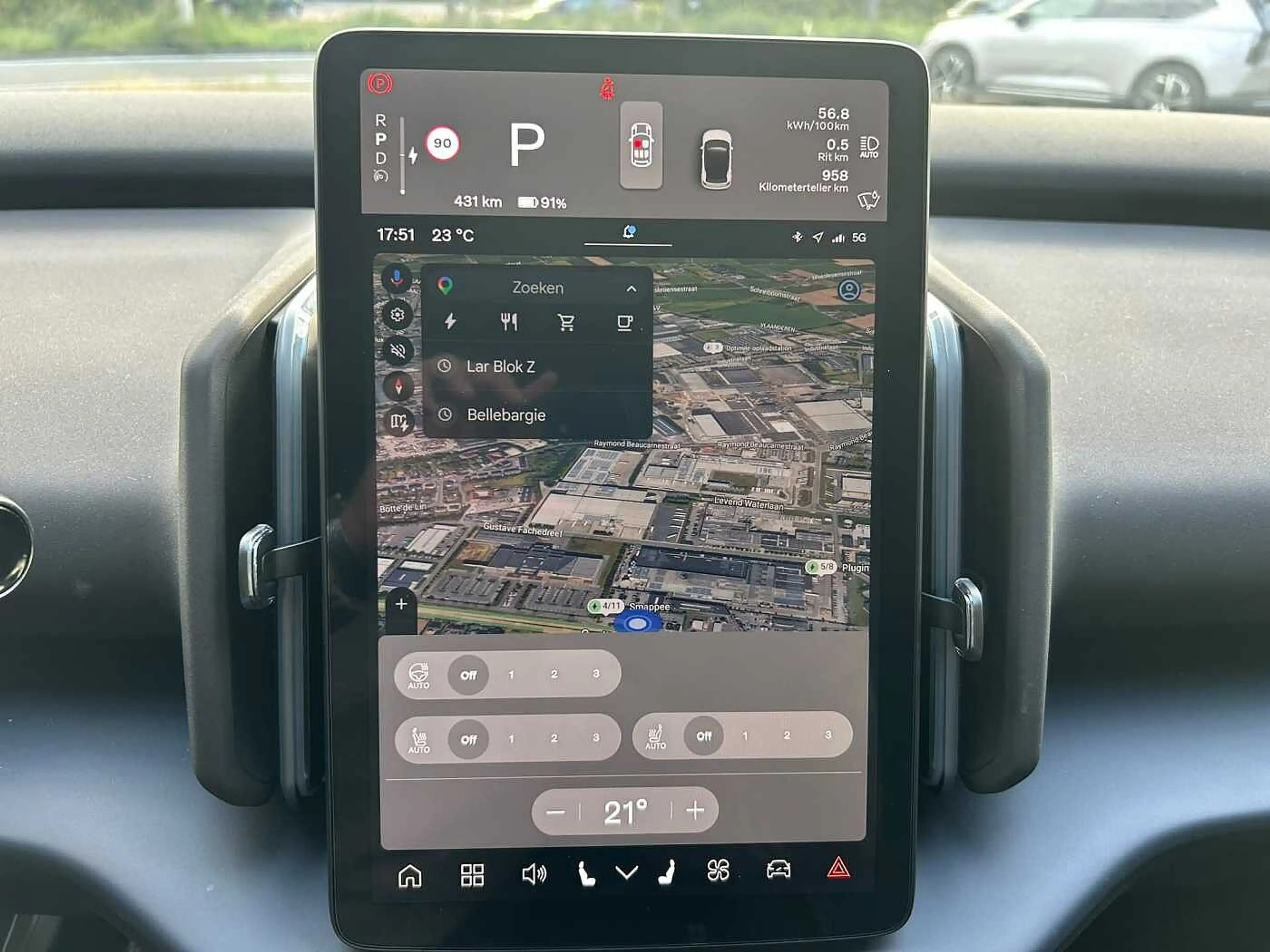 Volvo EX30 Core, Extended Range, ' NIET INGESCHREVEN ' — photo 14