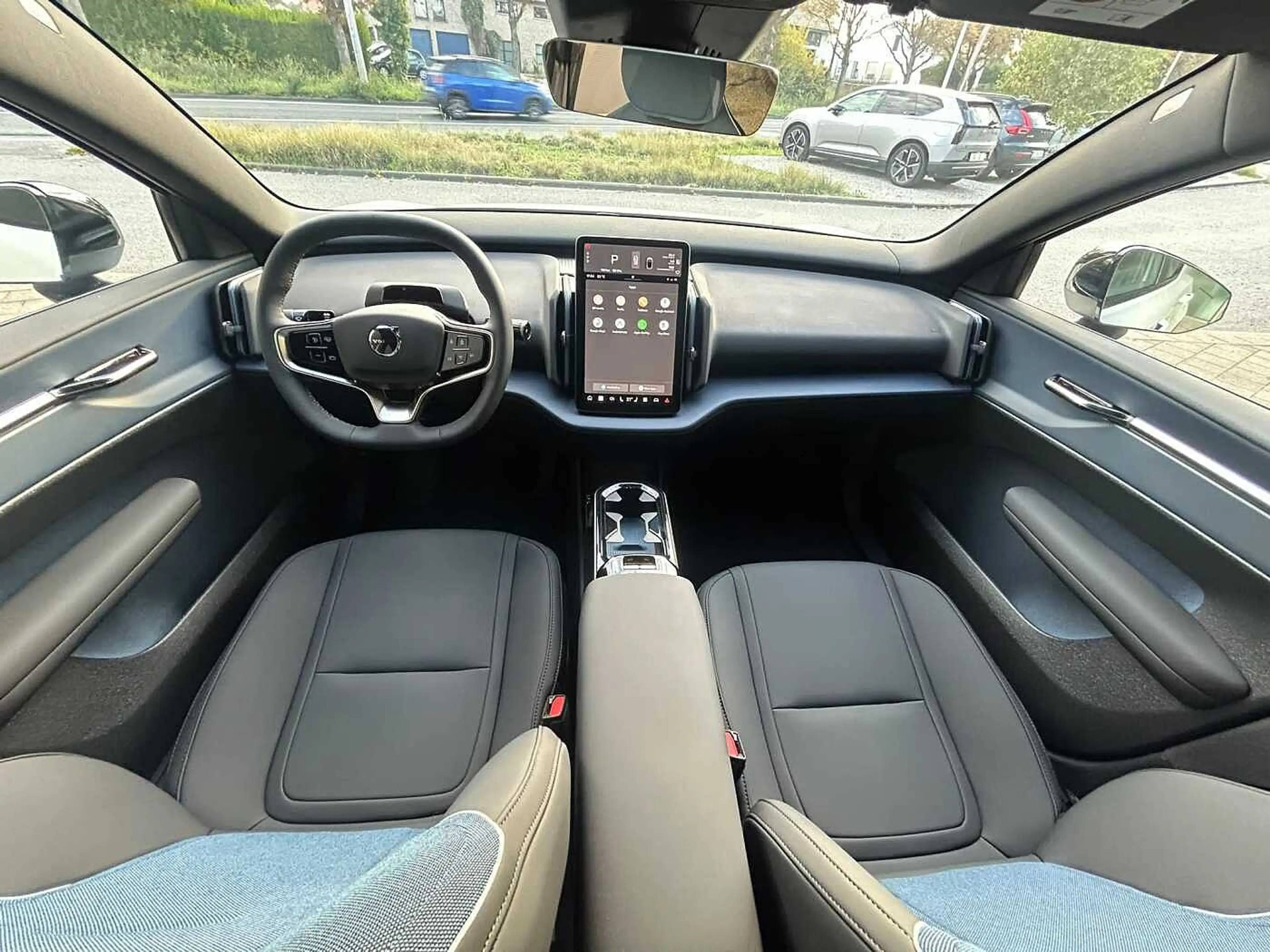 Volvo EX30 Core, Extended Range, ' NIET INGESCHREVEN ' — photo 7