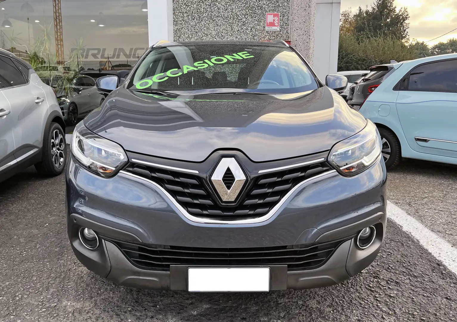 Renault Kadjar 1.5 dCi Energy Sport Edition 110cv EDC Grau - 2