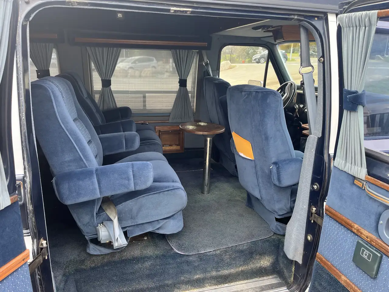 Ford Econoline E150, foto 3