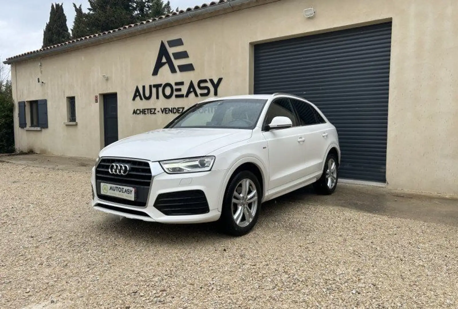 Audi Q3 2.0 TDI 150ch ultra S line Weiß - 1