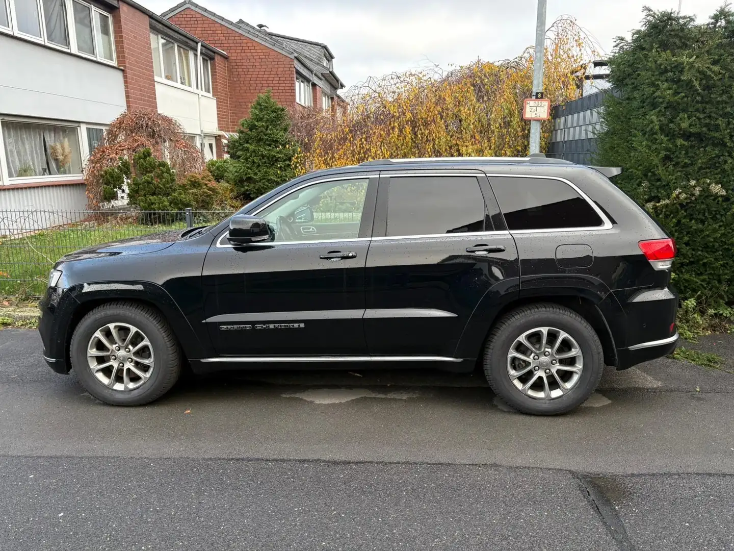Jeep Grand Cherokee Grand Cherokee 3.0 V6 Summit Multijet 4WD Schwarz - 1
