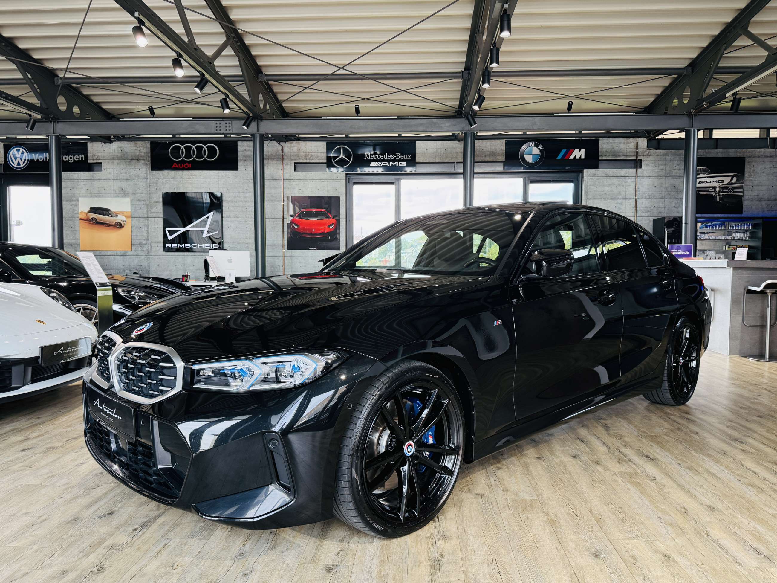 BMW 340