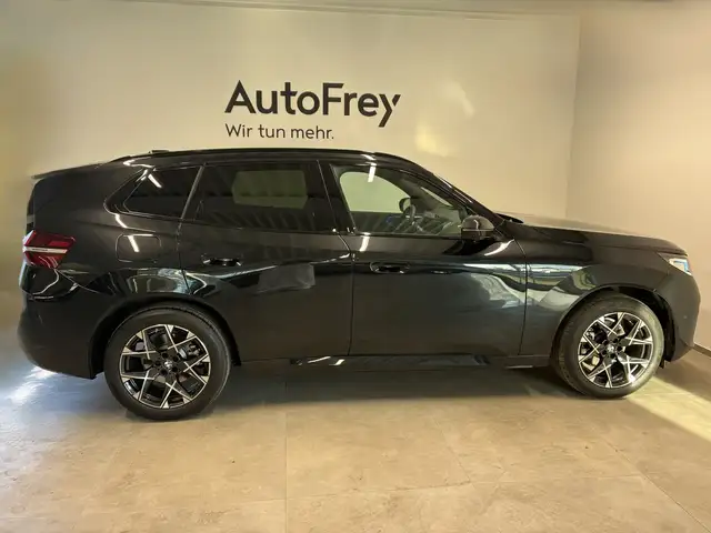 BMW X3 xDrive30e Ansicht 4