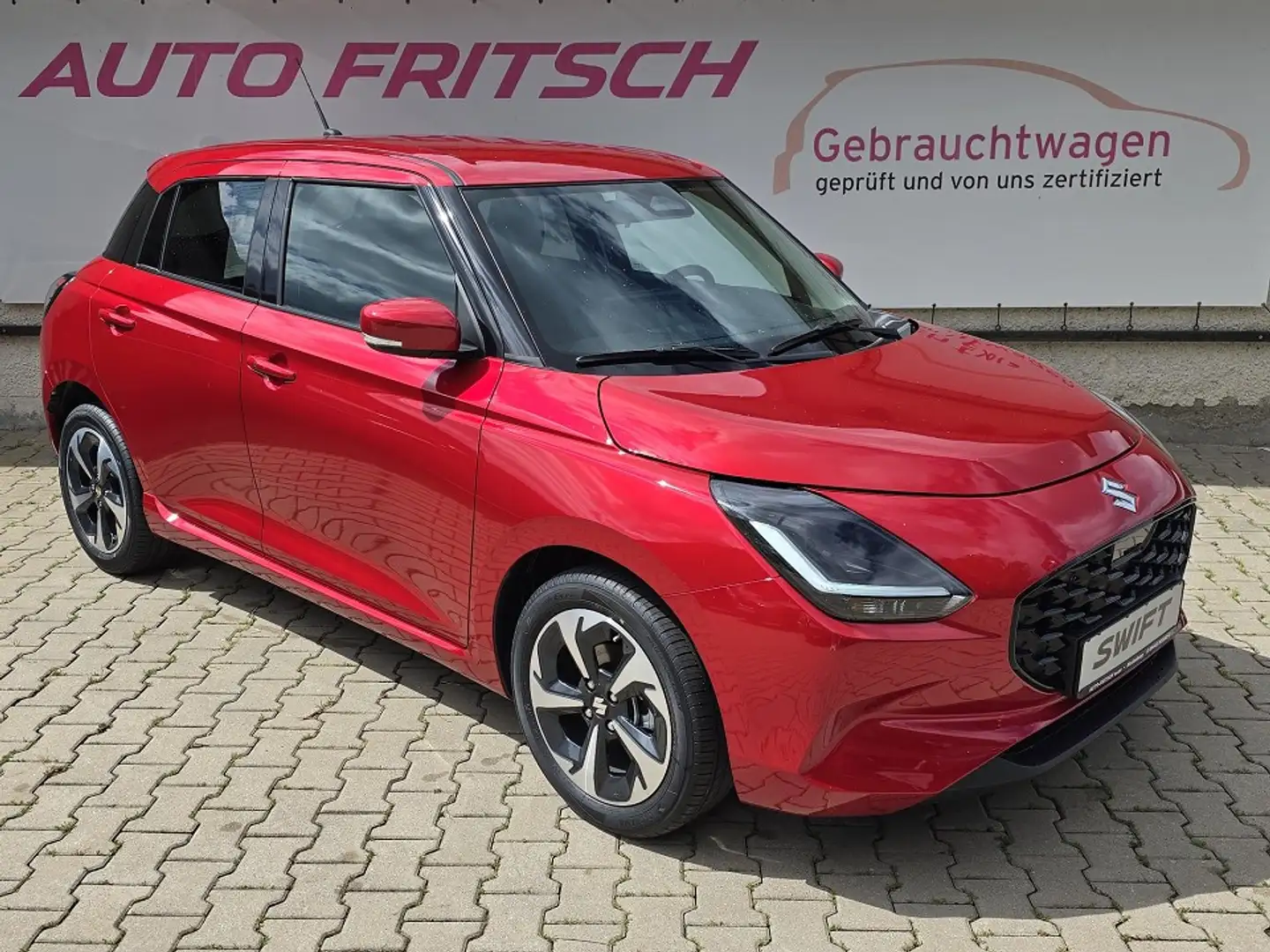 Suzuki Swift COMFORT+ HYBRID Rot - 2