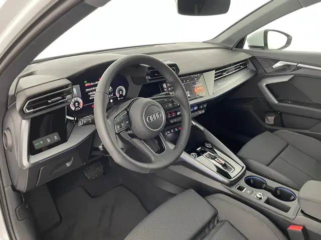 Audi A3 view 8