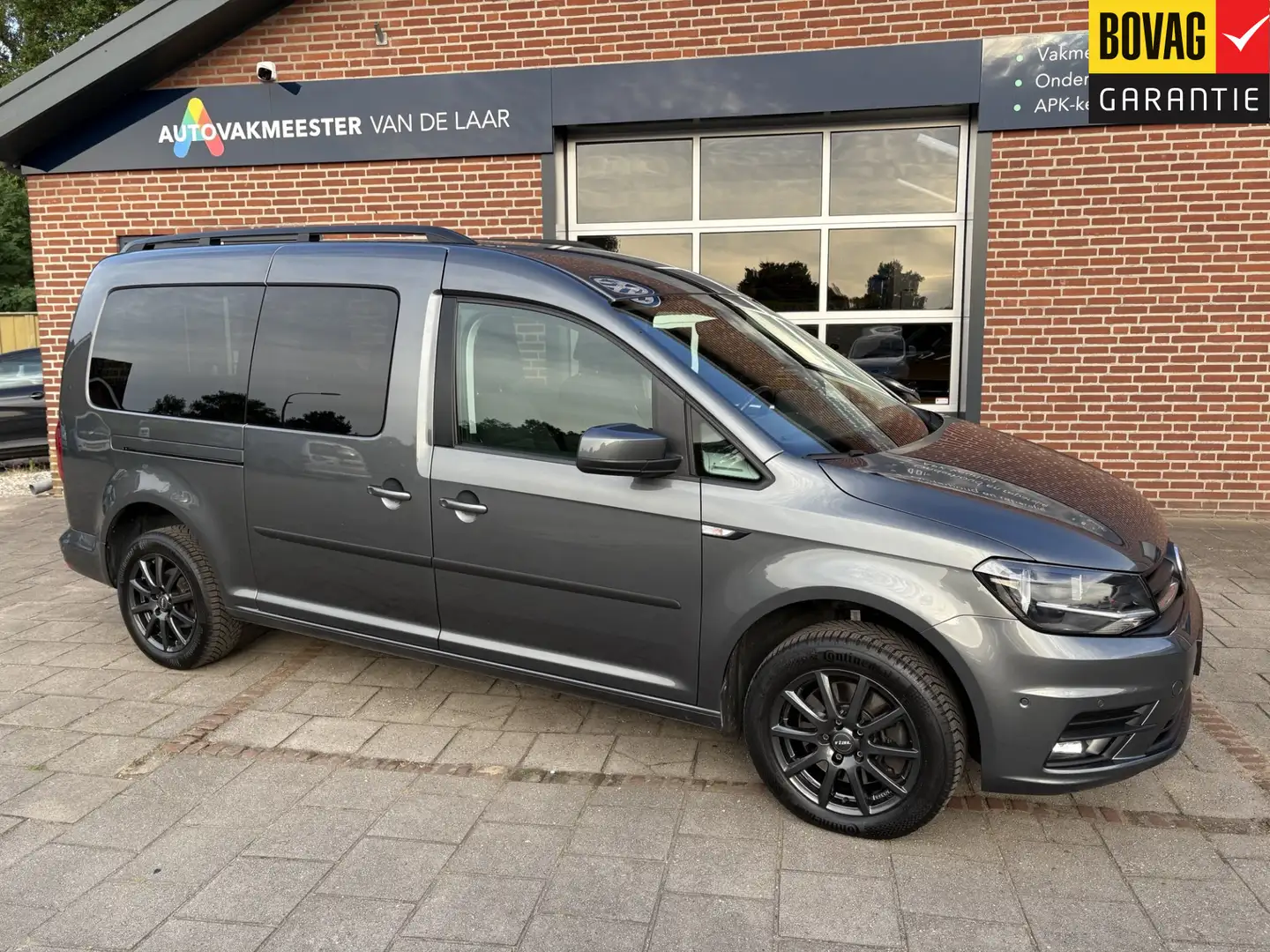 Volkswagen Caddy Maxi 1.4 TSI Trendline 5p 92kw Life DSG ( Apple Ca Grijs - 1