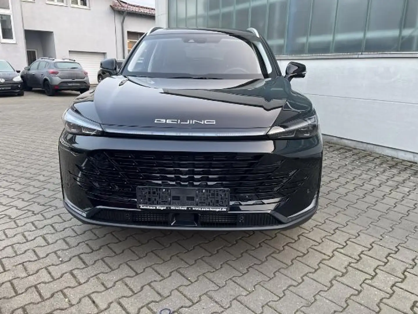 BAIC Beijing X75 DAB - ACC - Panoramadach - CarPlay - Massage Schwarz - 2