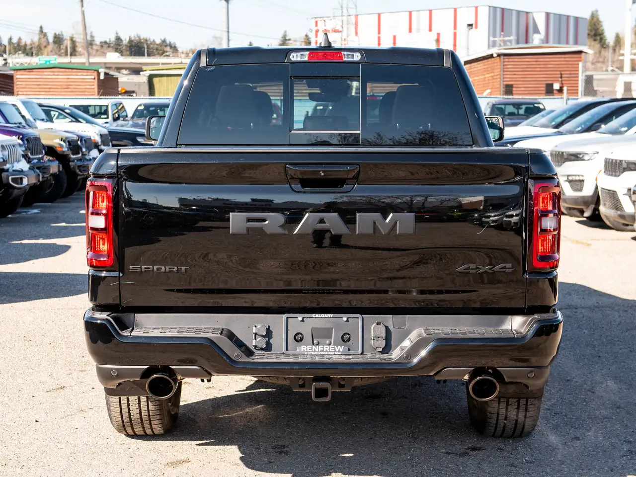 RAM 1500 снимка RAM 1500