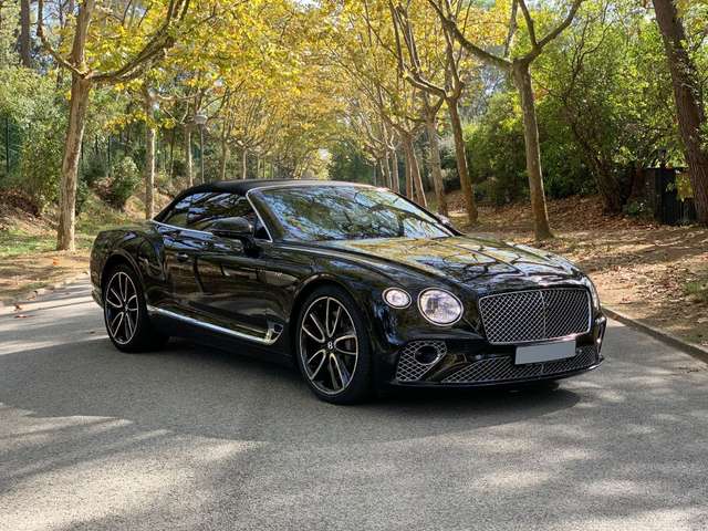 Imagine Bentley Continental GTC V8 Mulliner *sitzbelü*CAM