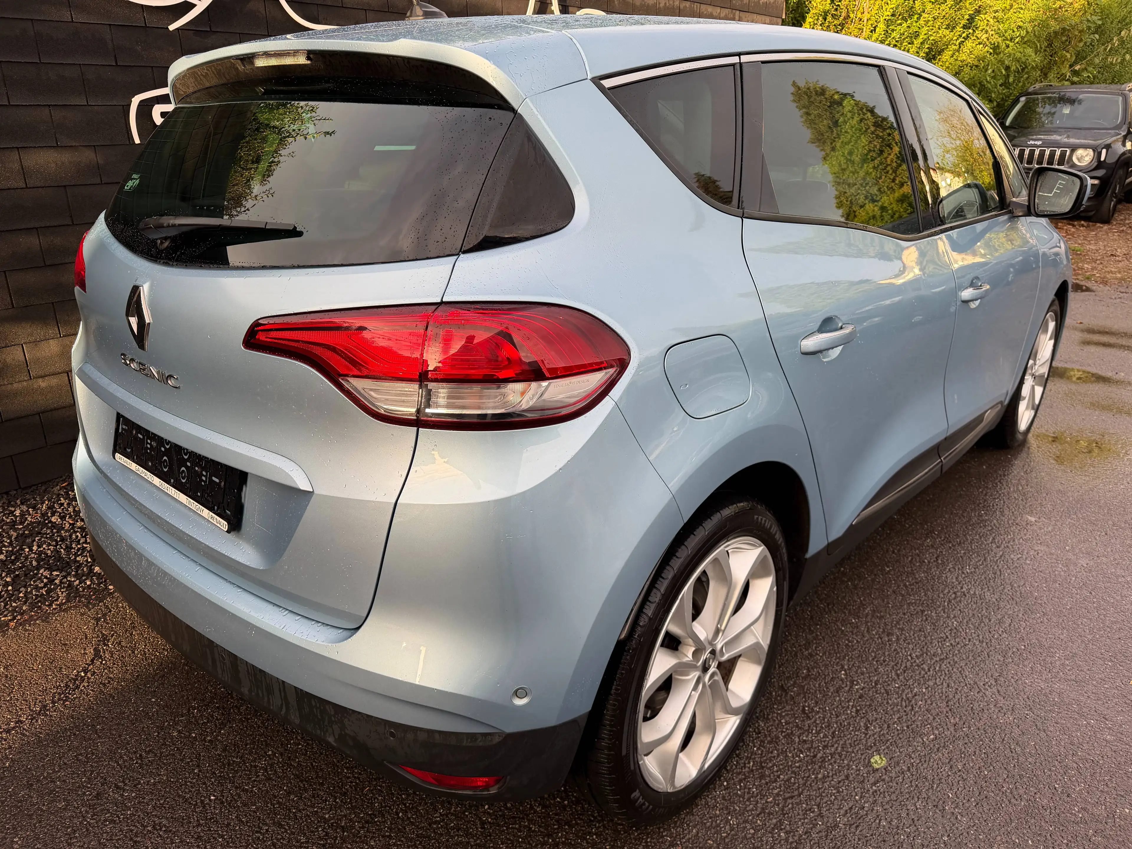 Renault Scenic 1.7 Blue dCi+AIRCO+NAVI+CAMERA+JANTES+EURO 6 — photo 4