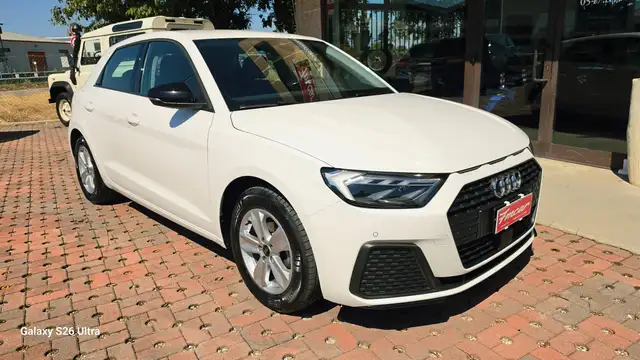 Audi A1 view 15