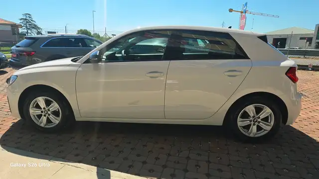Audi A1 main image