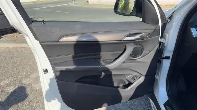 BMW X1 view 7