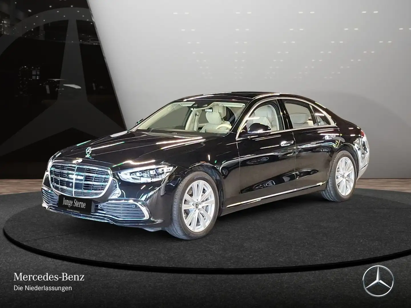 Mercedes-Benz S 500 4M PANO+DIGITAL-L+BURMESTER3D+FAHRASS+19" Schwarz - 2