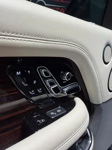 Land Rover Range Rover Autobiography Ansicht 24