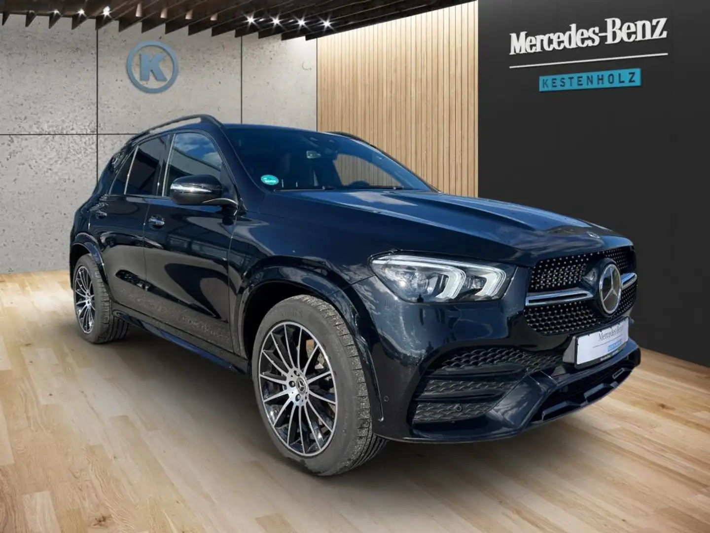 Mercedes-Benz GLE 300 d 4MATIC *AMG*NIGHT*MEMO*AHK*MBUX*PANO* Negru - 2