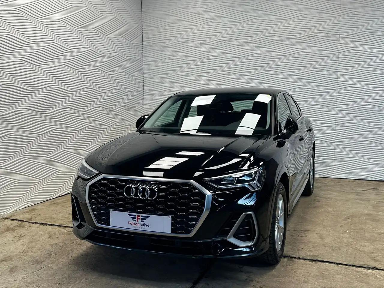 Audi Q3 - 4