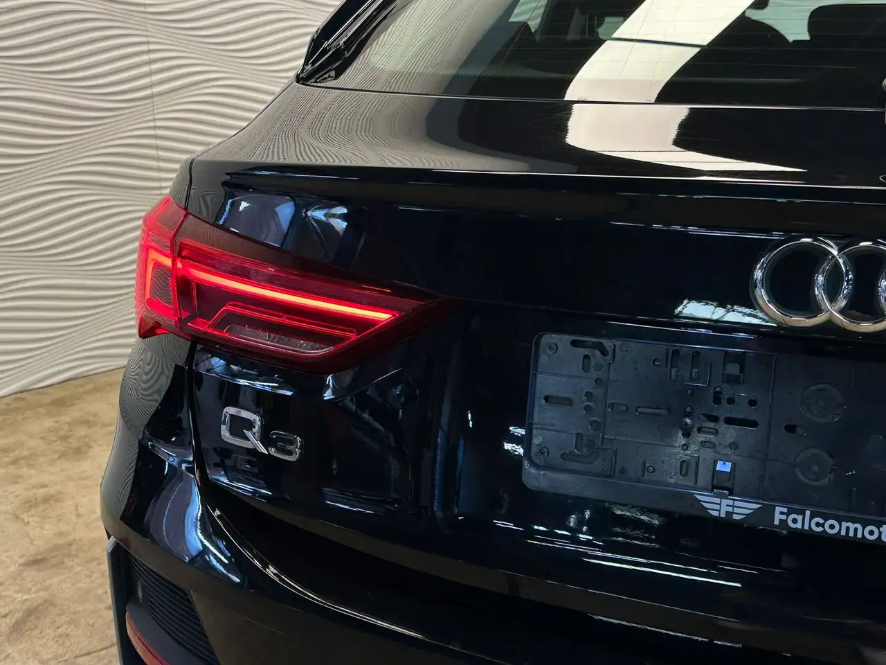 Audi Q3 - 11