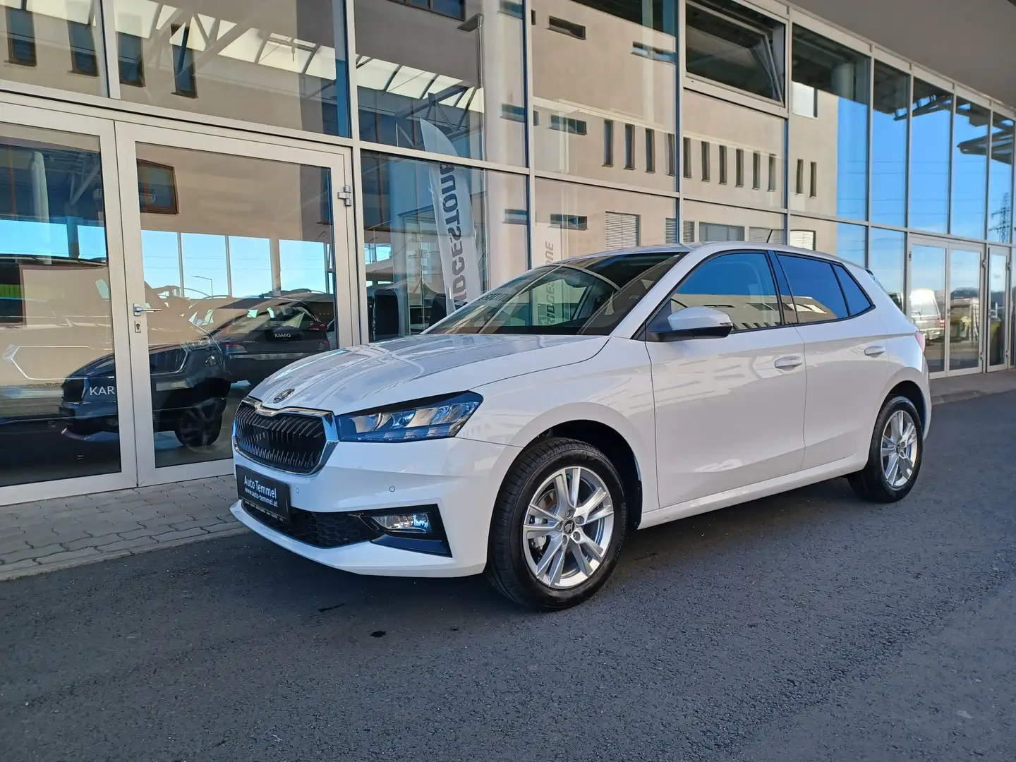 Skoda Fabia Selection Weiß - 2