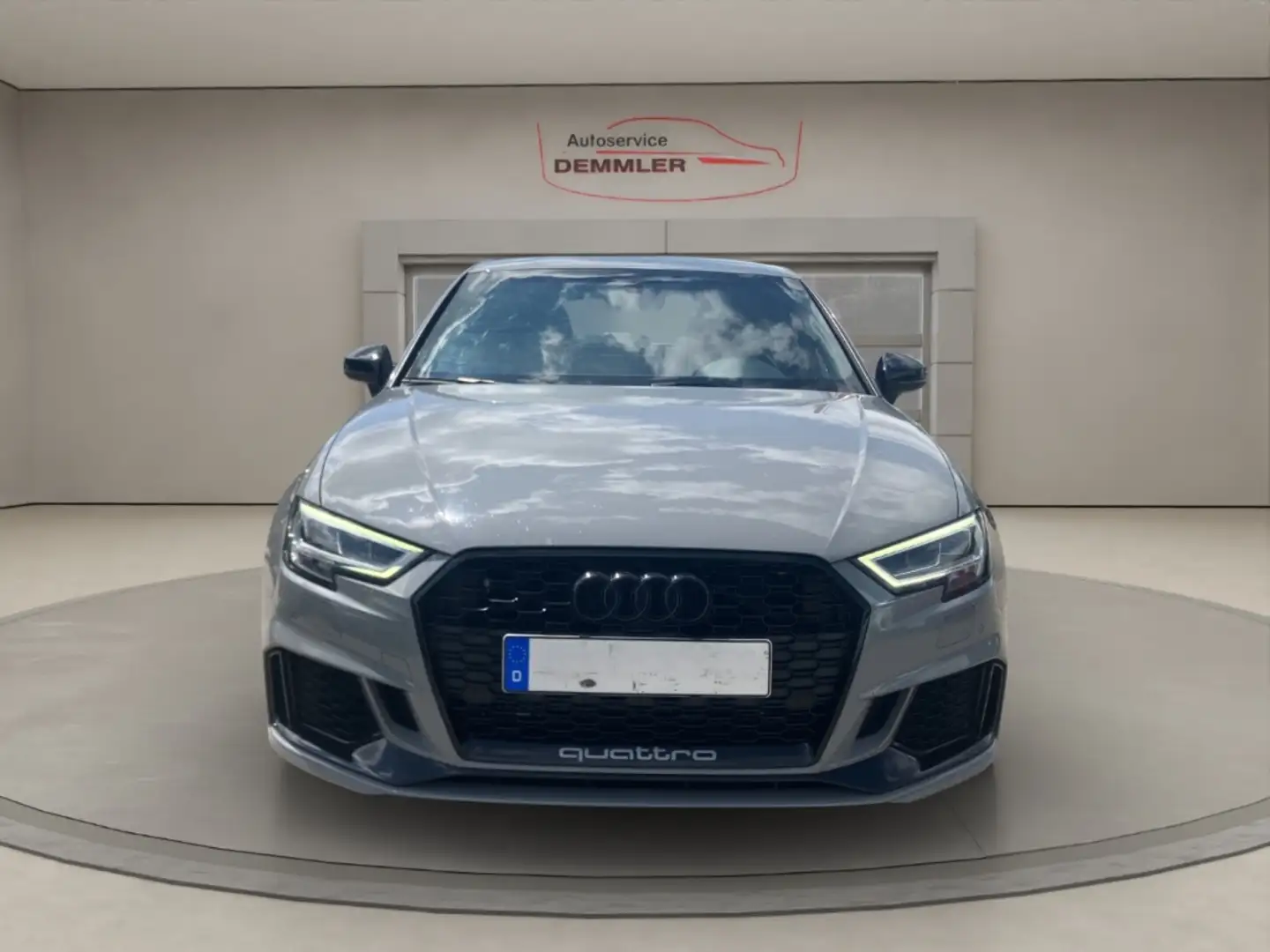 Audi RS3 Sportback 2.5 TFSI quattro Grey - 2