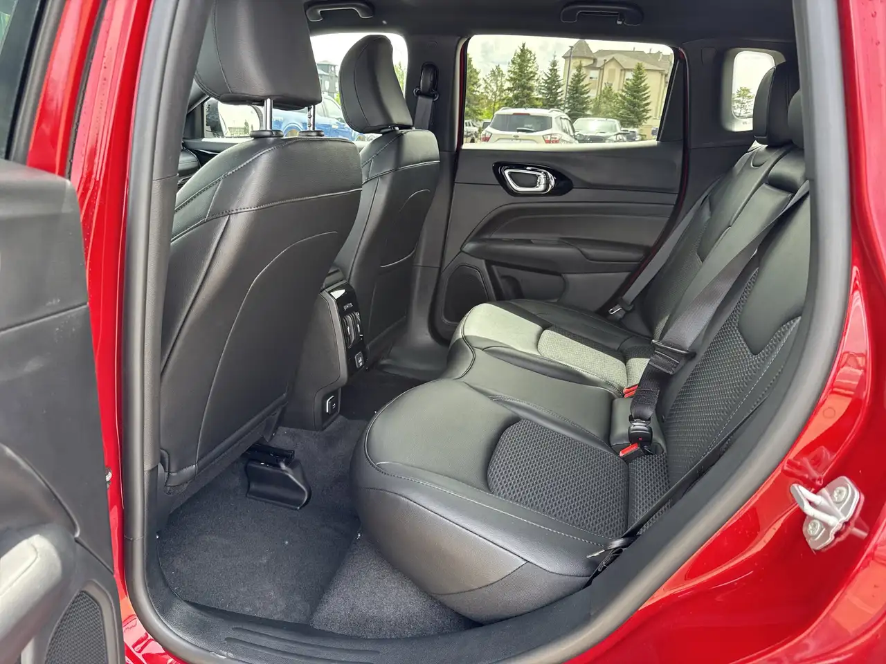 Jeep Compass снимка Jeep Compass