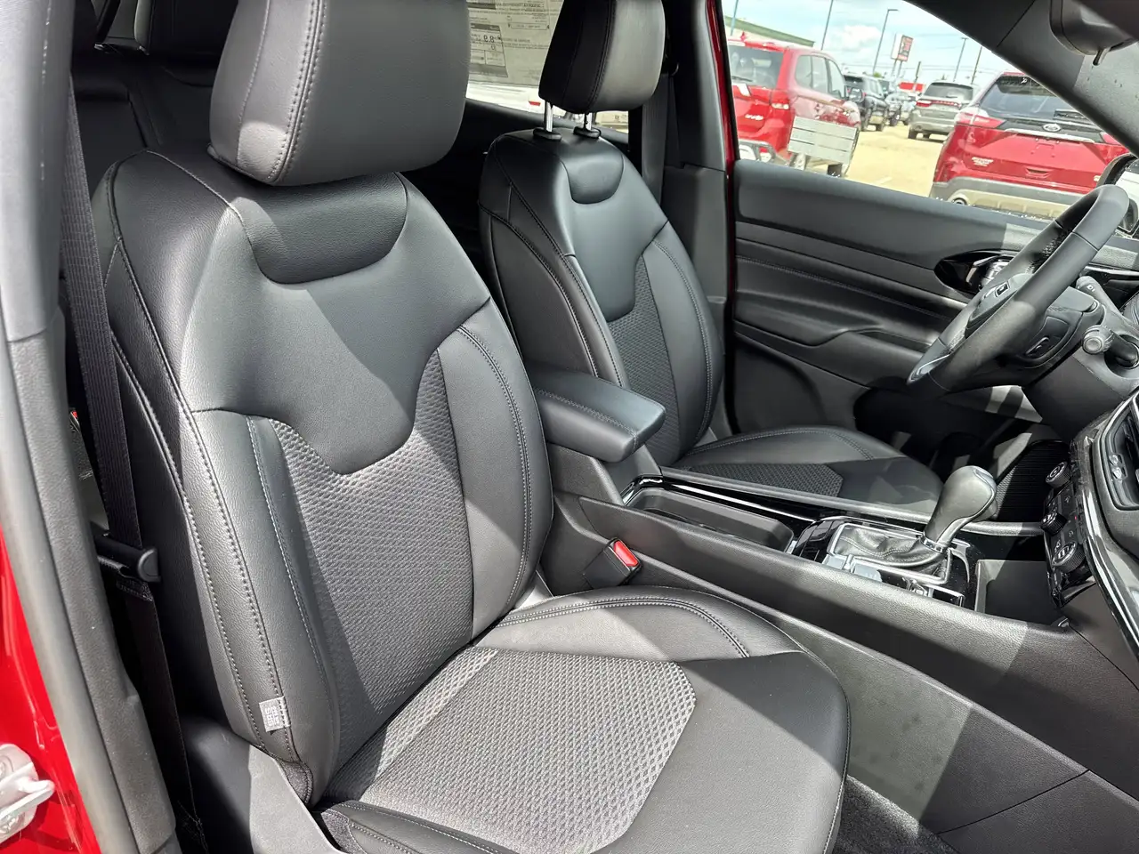 Jeep Compass снимка Jeep Compass