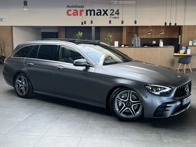 Mercedes-Benz E 300 E 300 de AMG Panorama AHK CarPlay Kamera