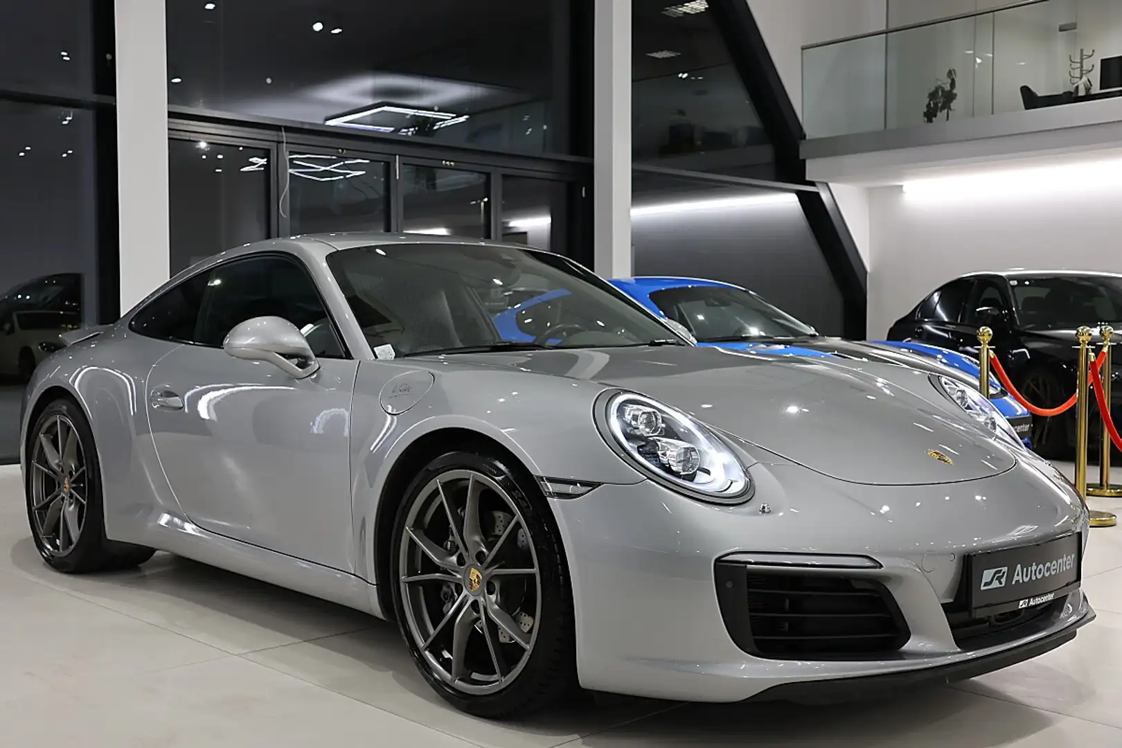 Porsche 911 Carrera 3.0 Silber - 2
